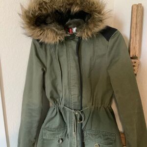 Divided H&M Army Green Coat Women Size 4